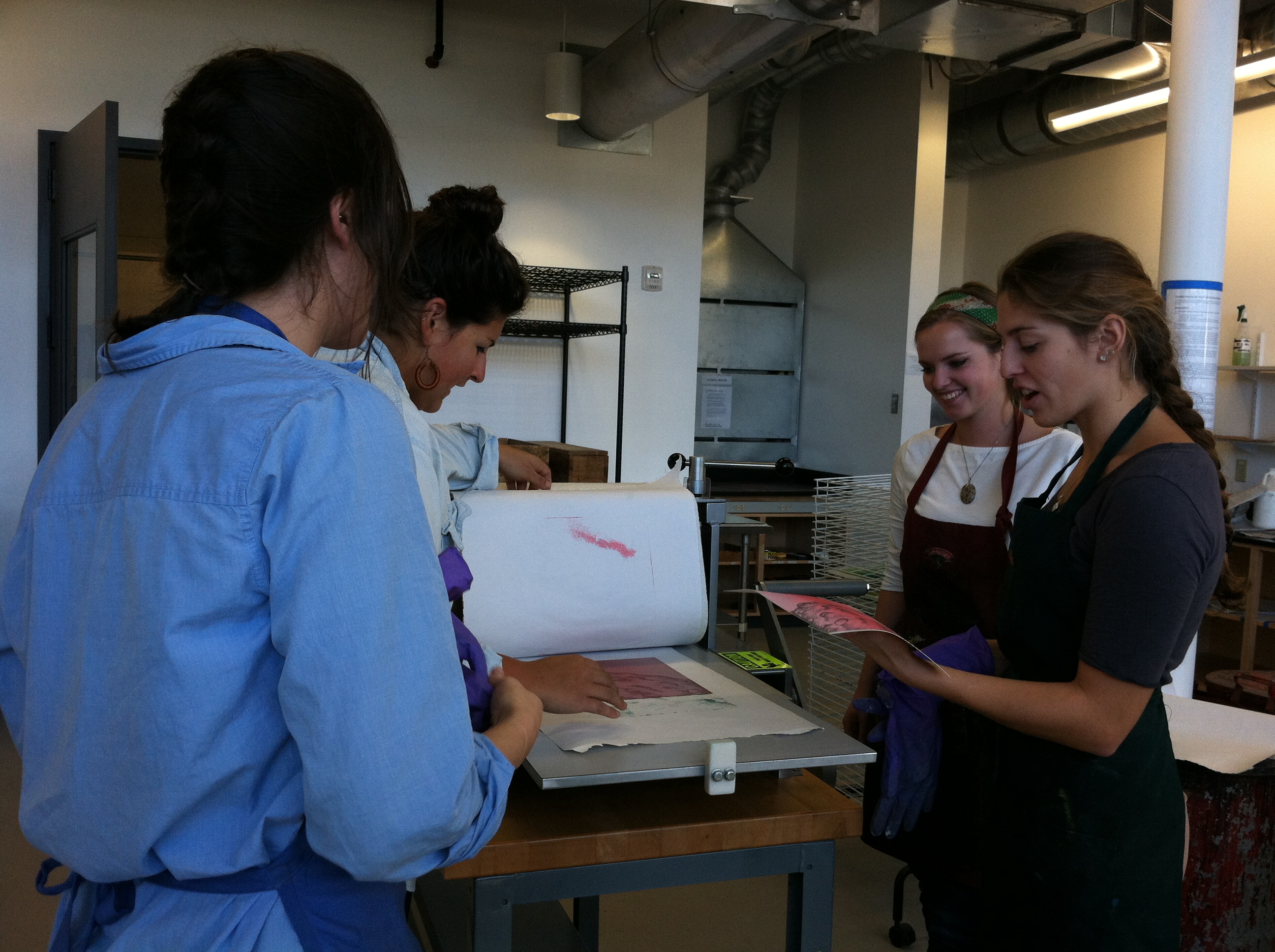 Print II Students Pulling Prints