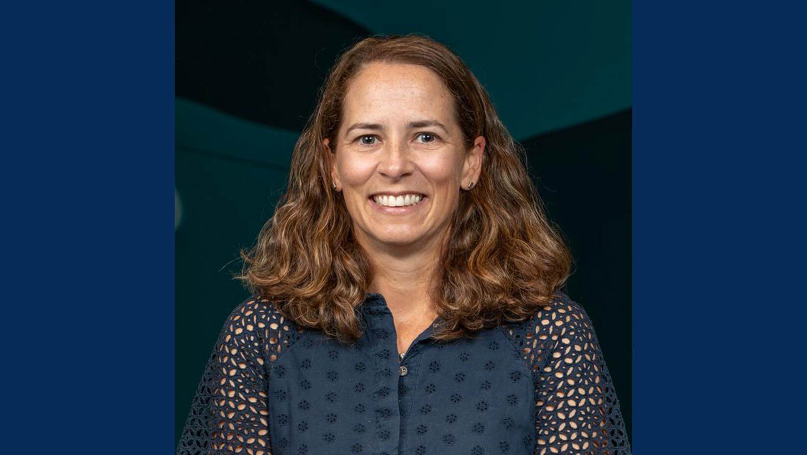 A photo of Lisa Kerr