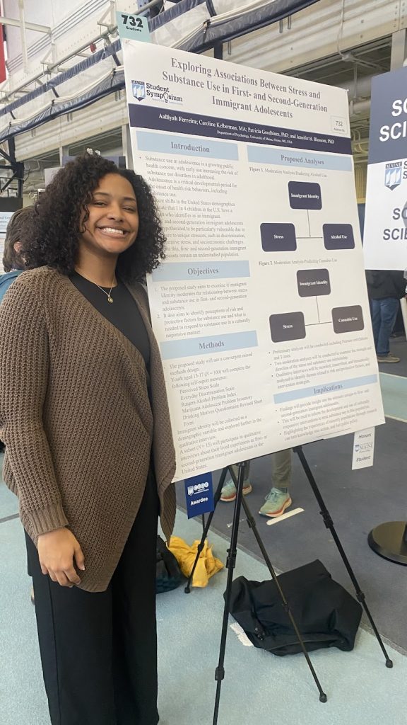 Aalliyah and her poster