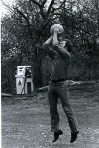 Photo of a young William Cohen shooting a basketball