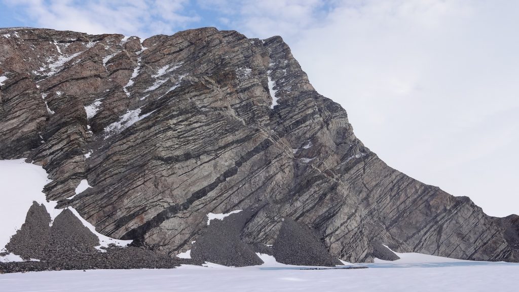 Gneiss bedrock at Witalis Peak