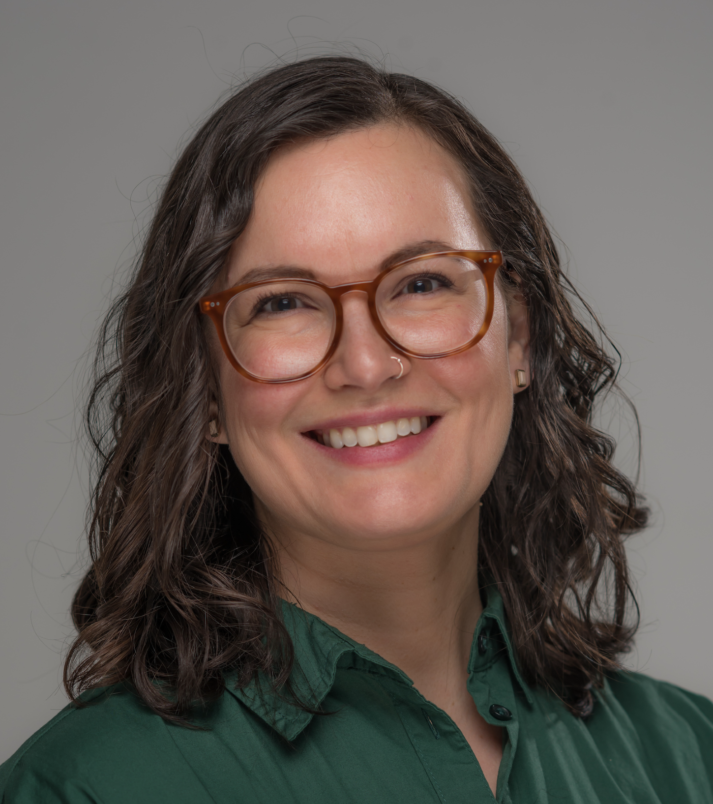 Portrait of Amanda Klemmer smiling.