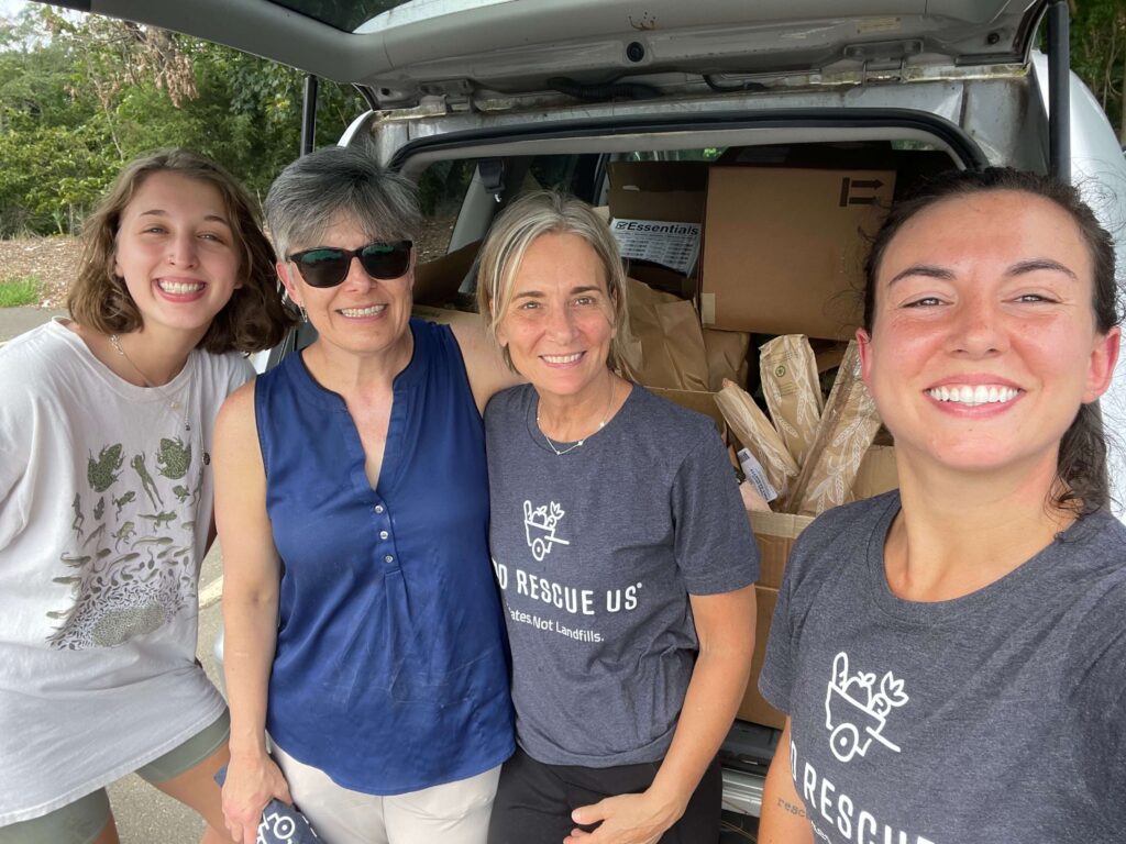 picture of 4 food rescuers