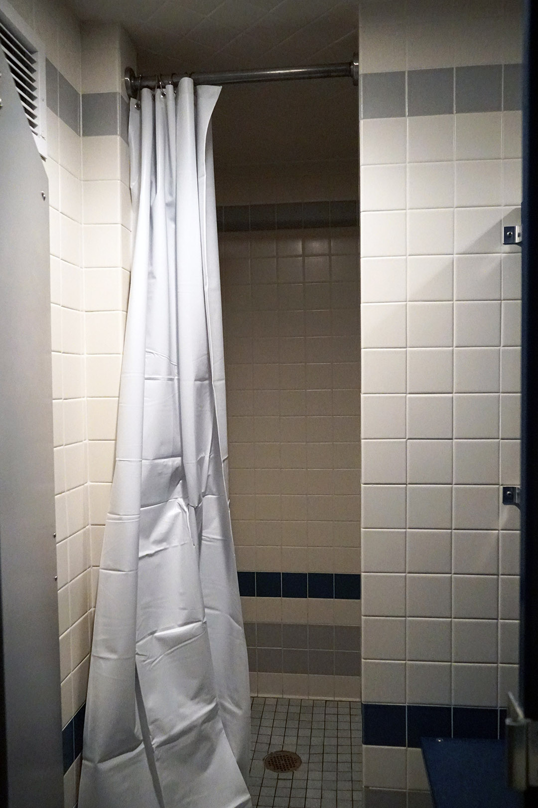 Gannett Hall bathroom shower stall