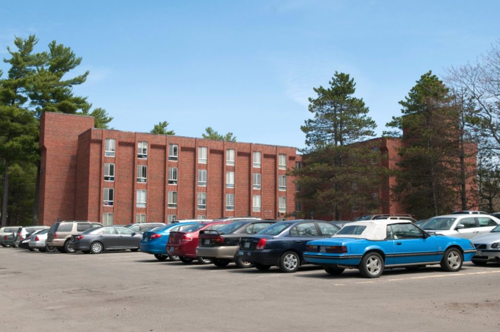Knox Hall exterior from parking lot