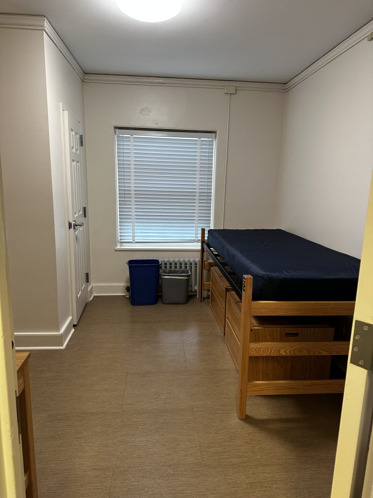 george mason university dorm rooms