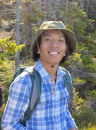 Photo of Research Associate/Howland Site Manager Roel Ruzol