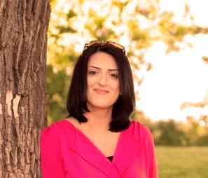 Portrait of Saima Farooq