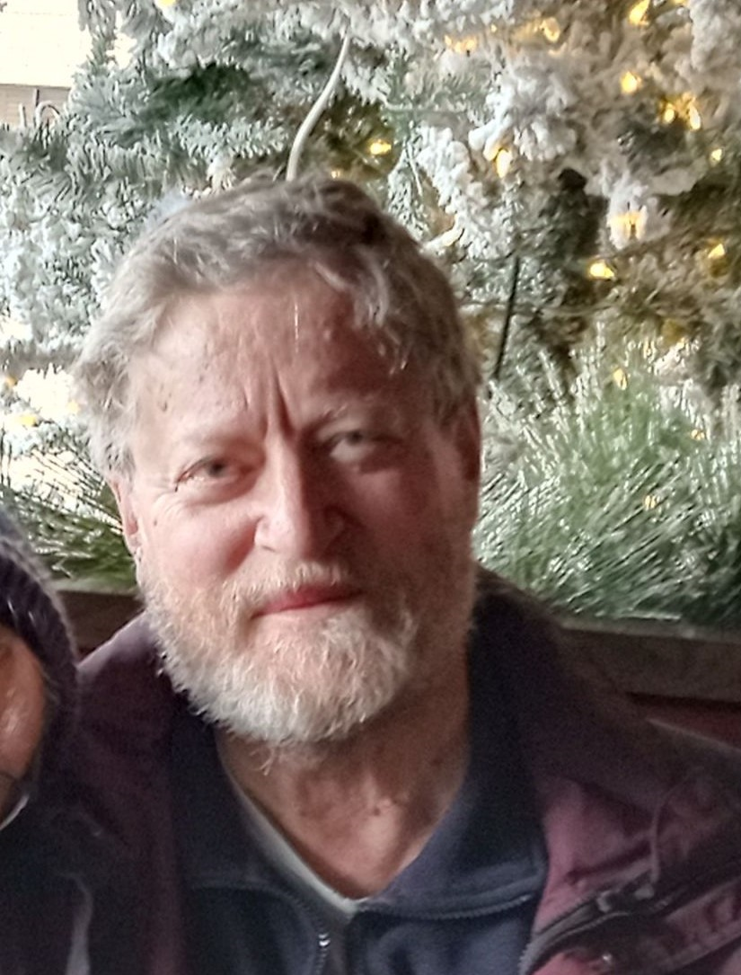 A photo of Larry Smith