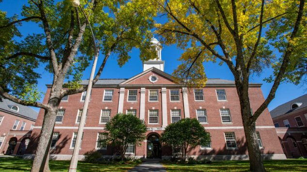 Center Stevens Hall in Summer