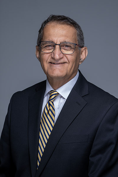 musavinewsmall Portrait of Muhamad Musavi