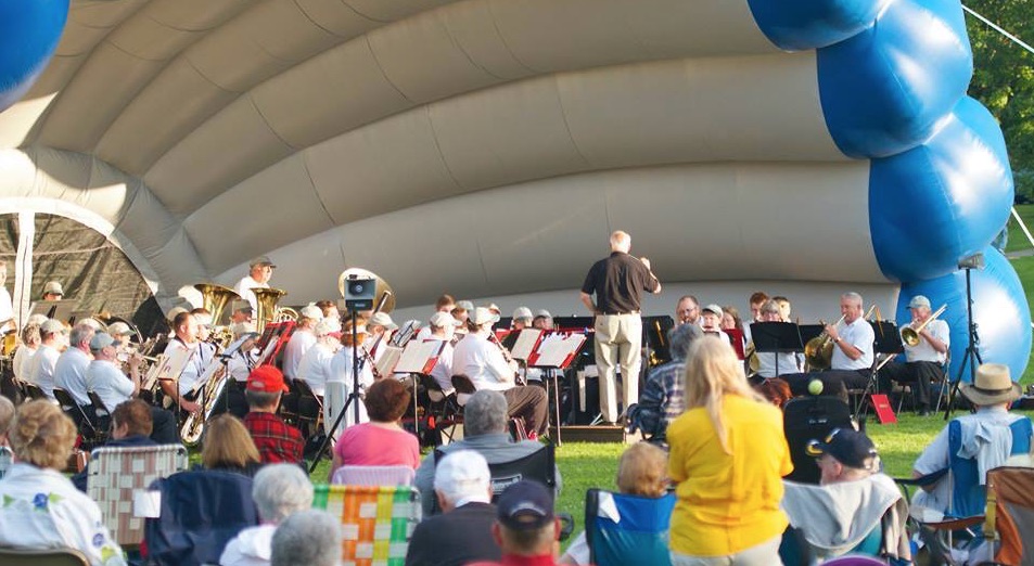 Bangor Band playing to an audience outside