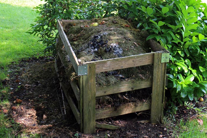 Wooden Composting Box