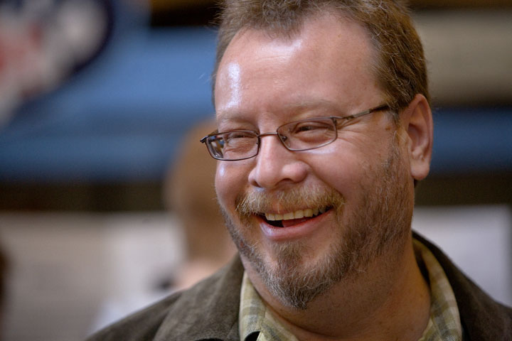 Owen Smith at the 2007 New Media Night at the University of Maine. Photo by Bill Kuykendall