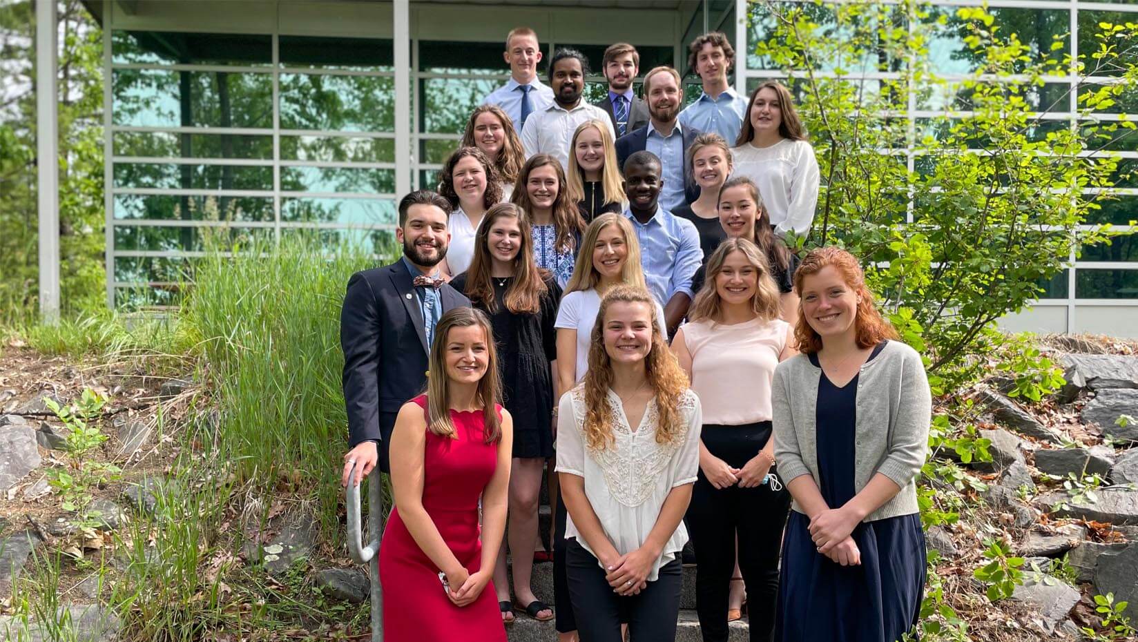 2021 Innovate for Maine fellows outside the Foster Center for Innovation