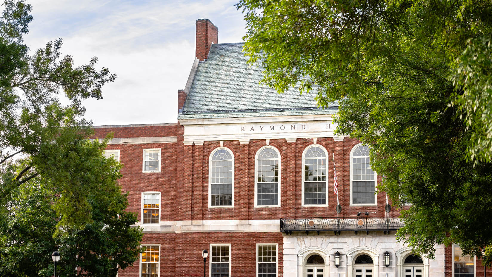 A view of Fogler Library from the UMaine Mall