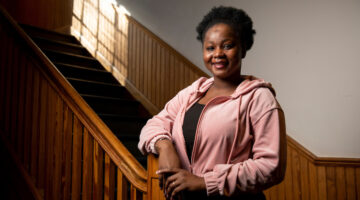 Photo of Aminata Sissoko on a stairway