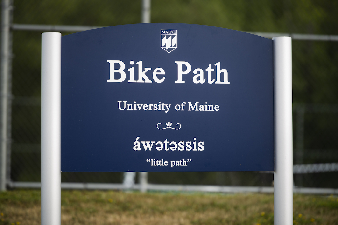 Photo of the sign at the bike path