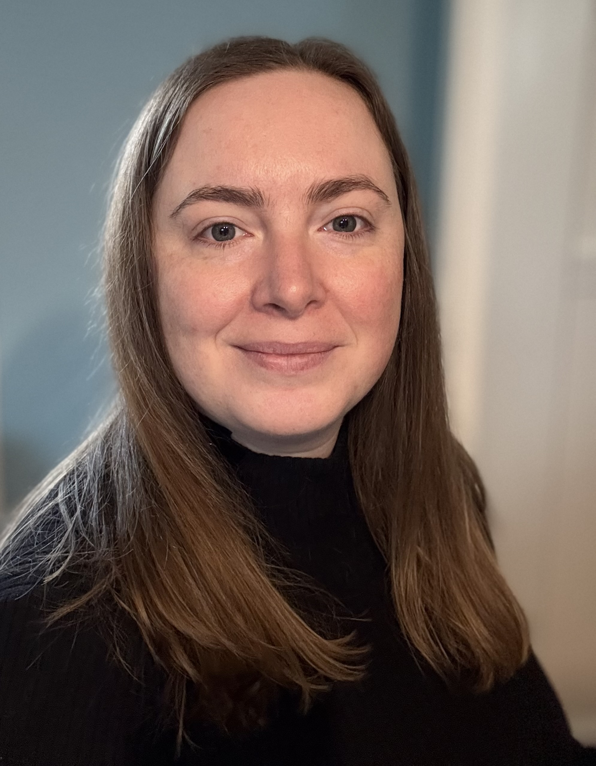 Ellen Taraschi smiling
