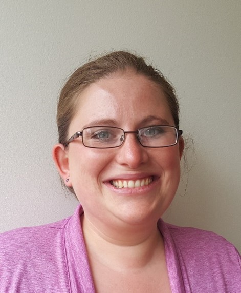 A photo of Dr. Jennifer Blossom