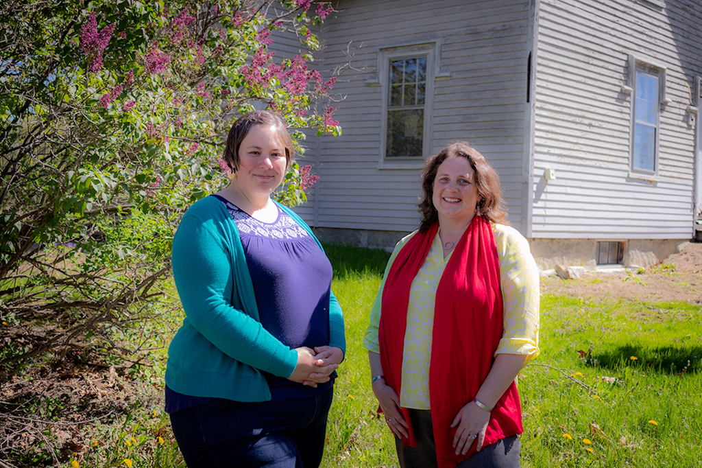 Jacquelyn Gill and Kristy Townsend at historic leader Edith Patch's Braeside home.