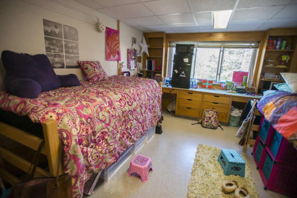 Residence Hall Rooms - Residence Life - University of Maine