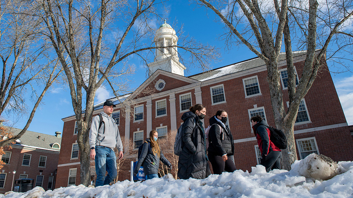 Students walk in front of Stevens Hall in this winter photo