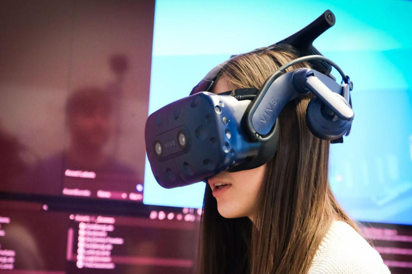 Computer Science student using a virtual reality headset