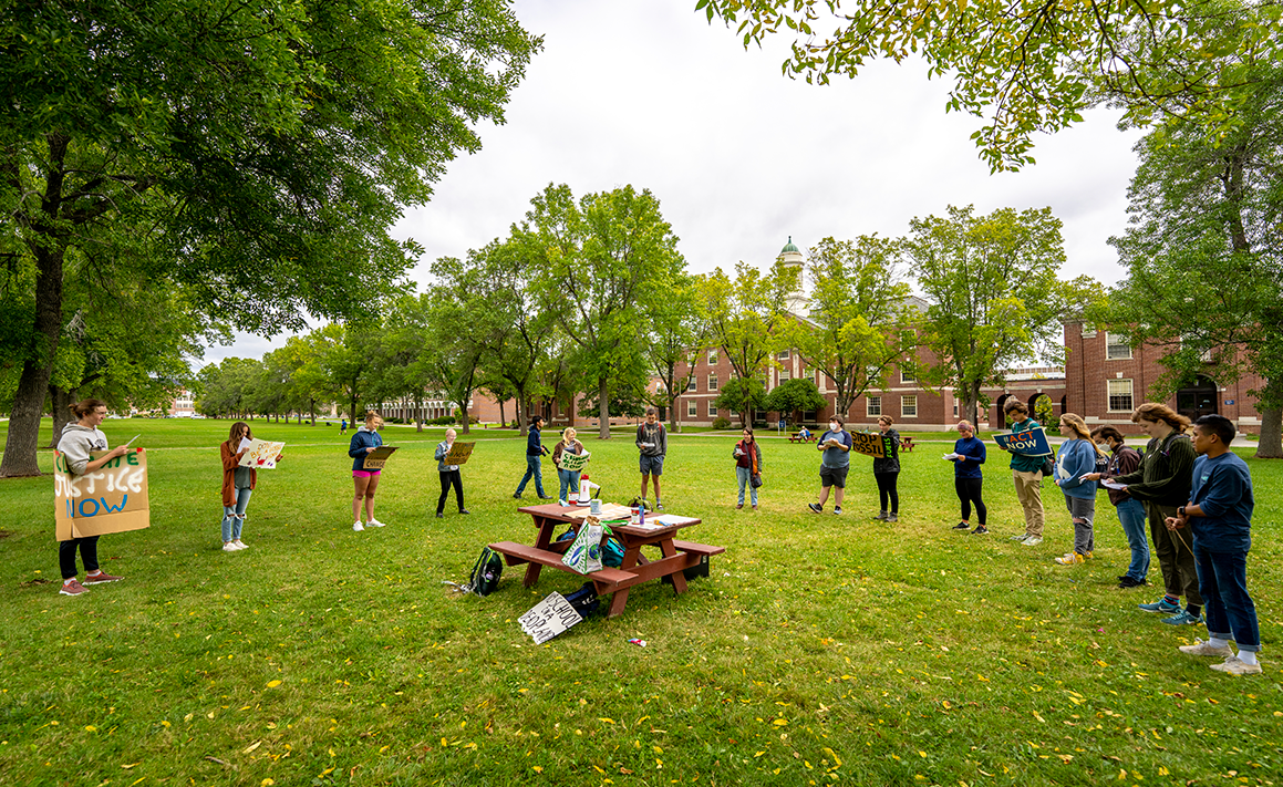 A photo of student demonstrators 