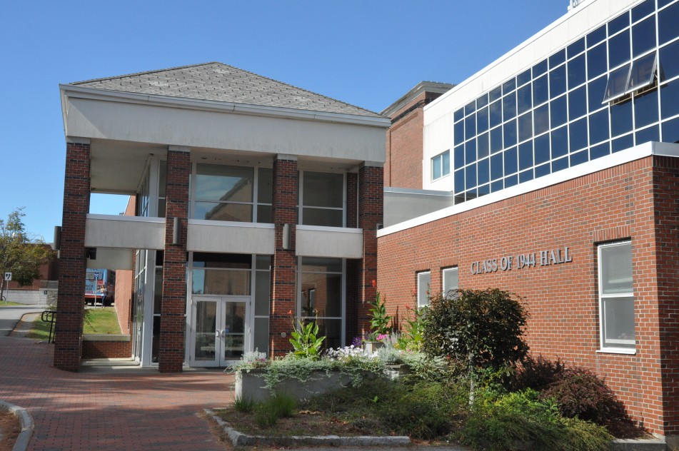 Facilities - School of Performing Arts - University of Maine