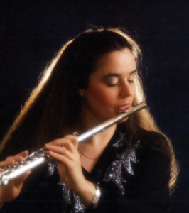 elizabeth downing playing the flute