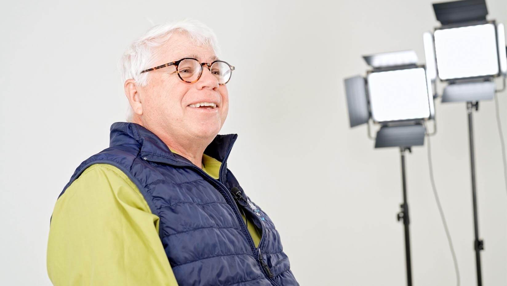 featured image for Robert Dana, longtime dean of students, named 2025 undergraduate commencement speaker
