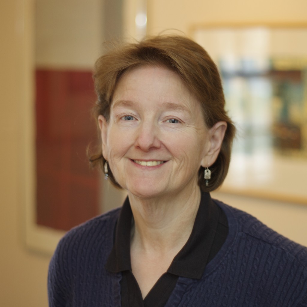 Cindy Barnes headshot