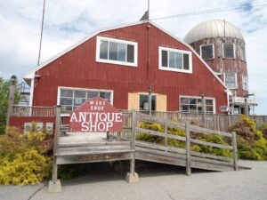Country Store Antiques (Red Barn)