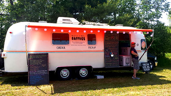 Rolling Fatties Food Truck