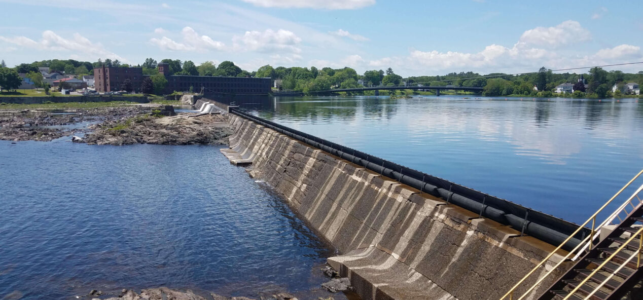 Image of the Milford Dam on the Penobscot River at low flow conditions